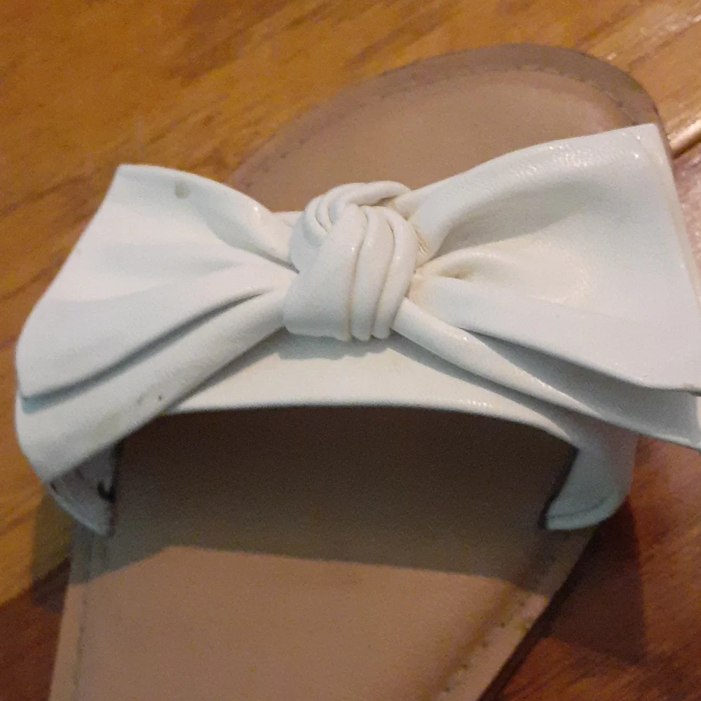 Sandals - Picture 2 of 2